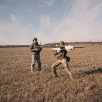 Безпілотники перетворили територію по обидва боки від нульової лінії фронту в Україні на «зону смерті»